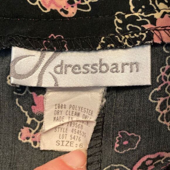 Dressbarn printed a-line skirt size 6 - Picture 7 of 8